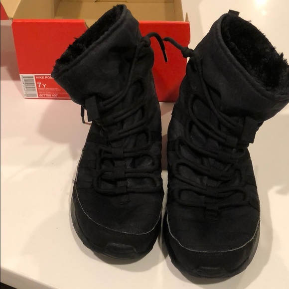 nike roshe snow boots